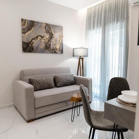 M10 Central Apartments Alexandroupolis Extérieur photo